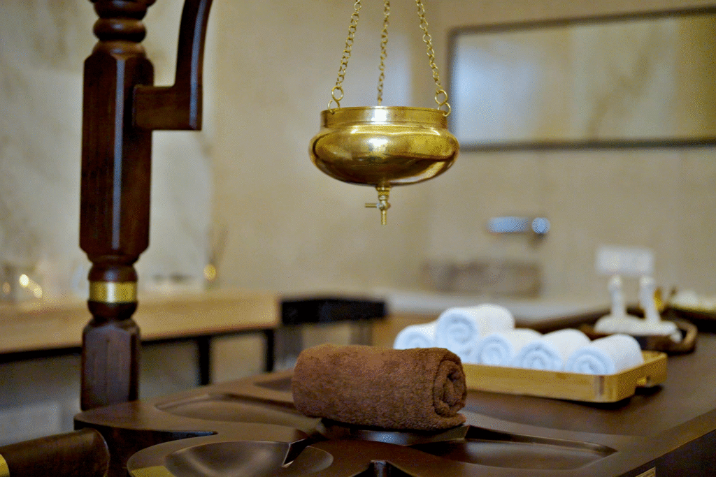 Manipulative Therapies Used in Naturopathy Retreats for Pain Relief and Recovery